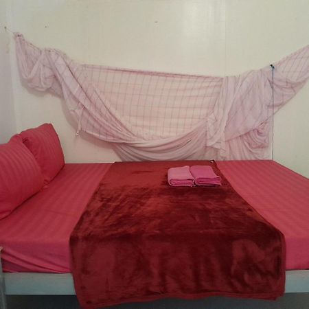 Golden Snake Guesthouse Beach Koh Rong Sanloem Bagian luar foto