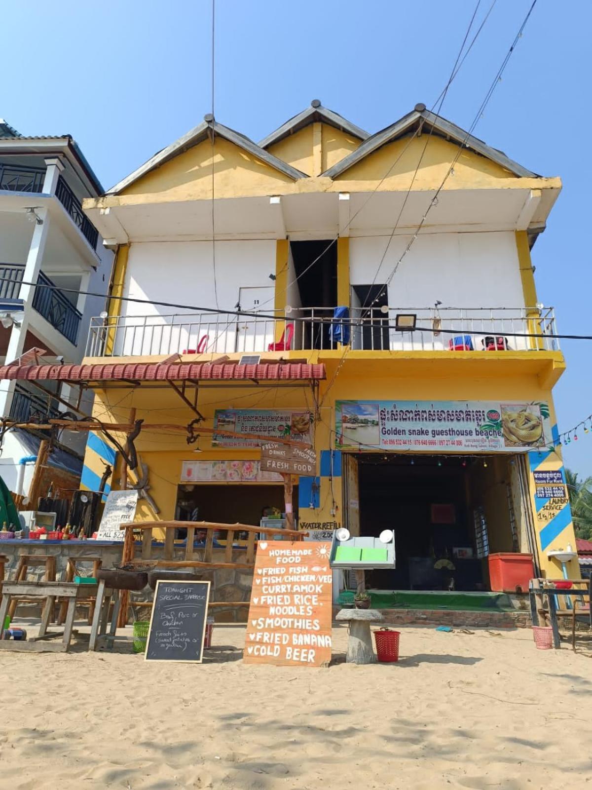 Golden Snake Guesthouse Beach Koh Rong Sanloem Bagian luar foto