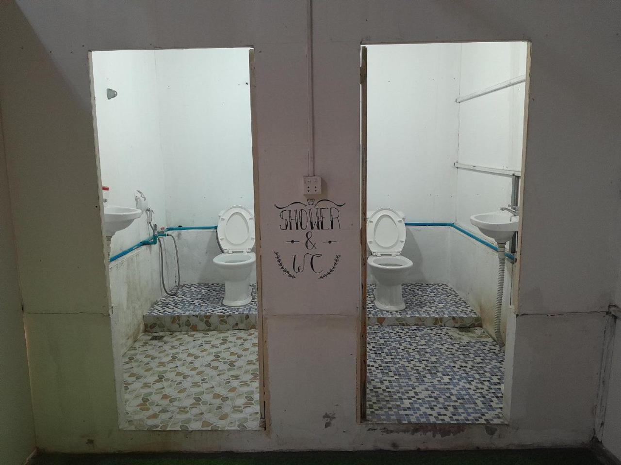Golden Snake Guesthouse Beach Koh Rong Sanloem Bagian luar foto